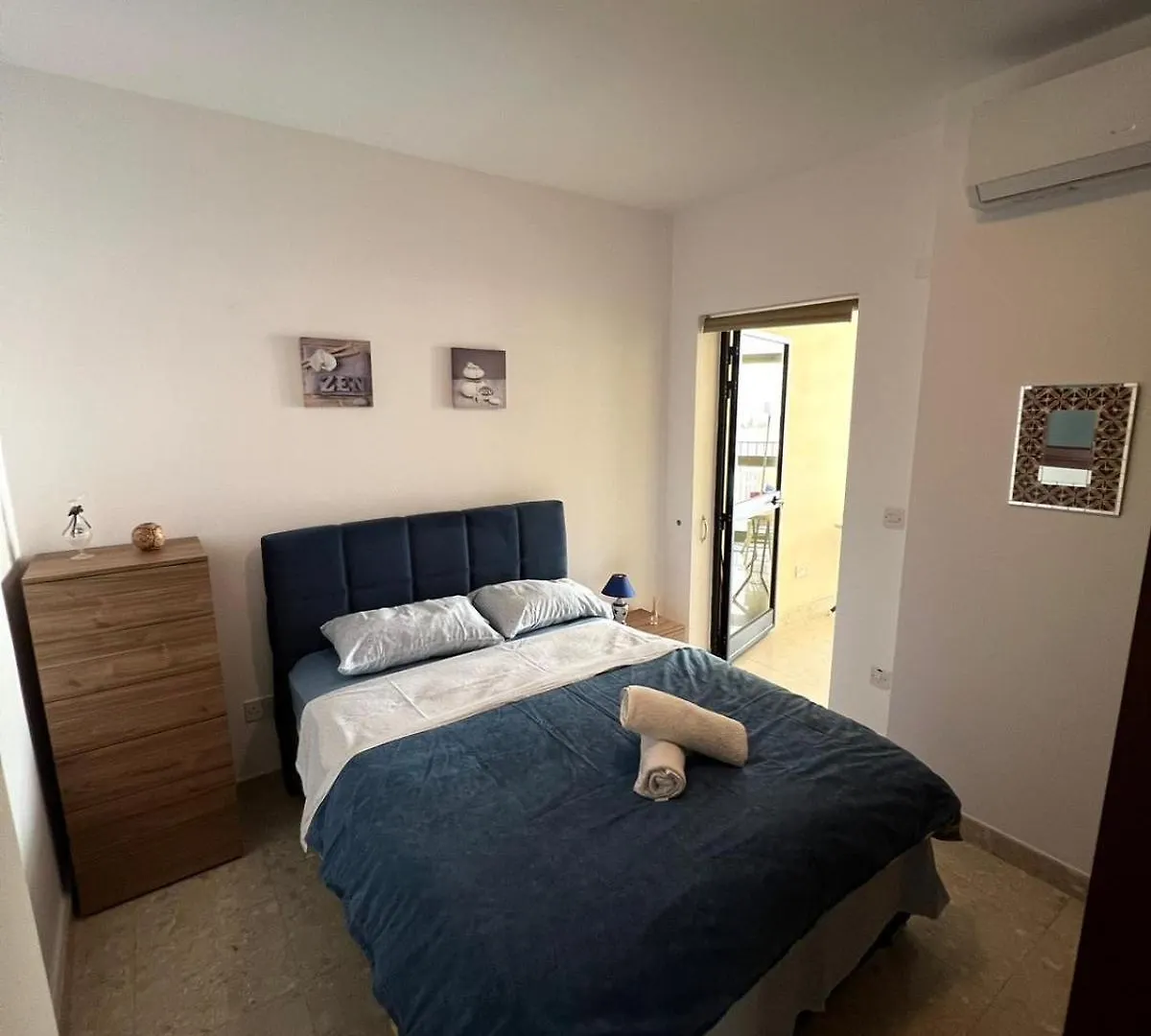Seaview 2 Bedroom Apartment In Qui-Si-Sana, Sliema