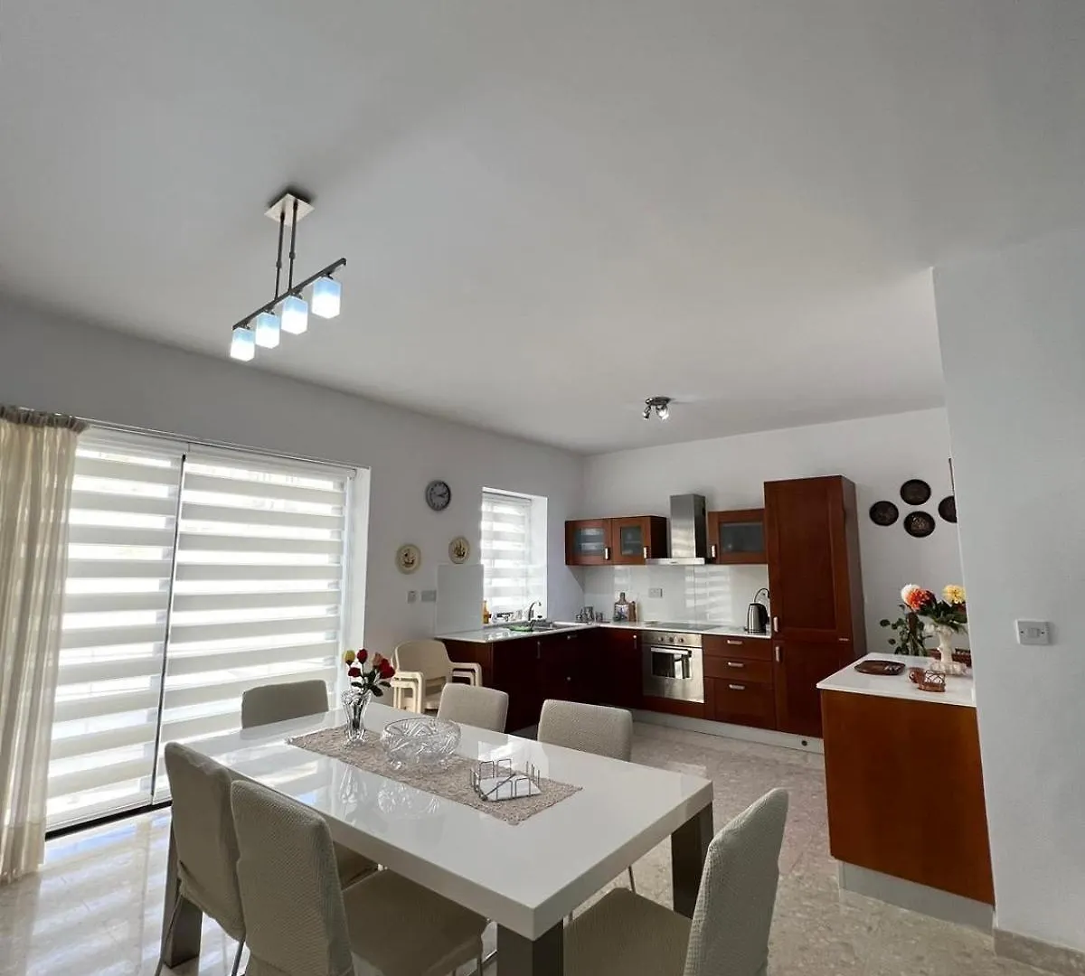 Seaview 2 Bedroom Apartment In Qui-Si-Sana, Sliema
