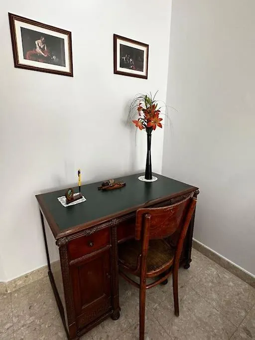 Seaview 2 Bedroom Apartment In Qui-Si-Sana, Sliema